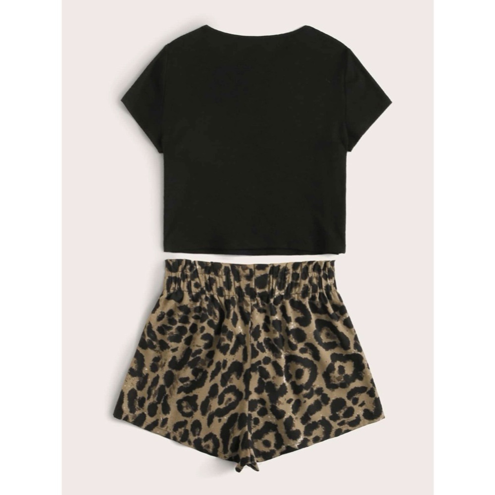 Sold!  NWOT Crop Tee and Belted Leopard Shorts Set - Picture 4 of 4